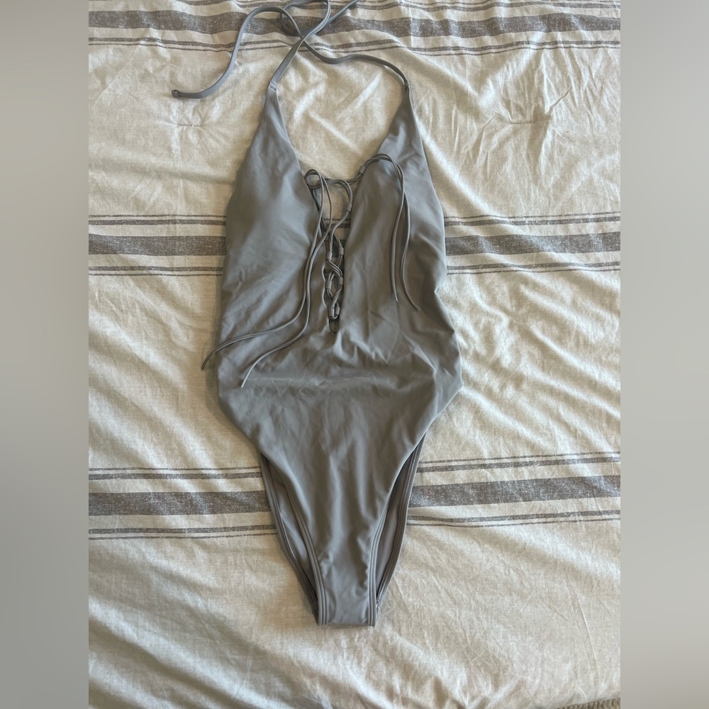 NWT one piece aerie medium